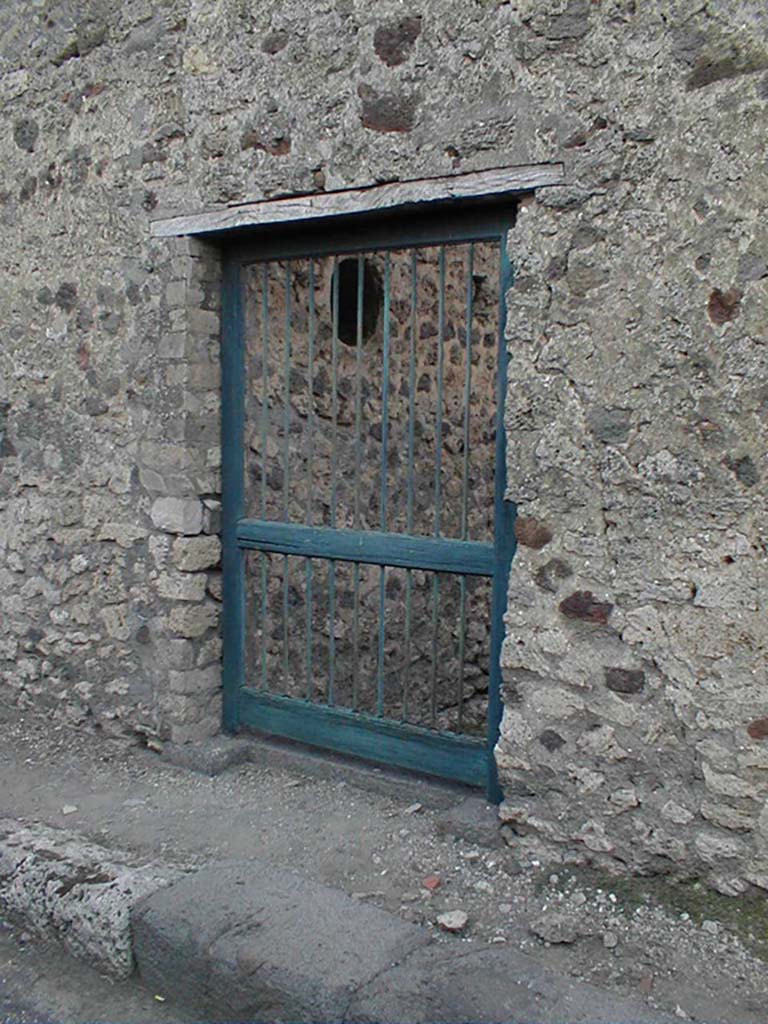 Vi Pompeii September Entrance Doorway Looking East